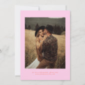 Handgeschreven script roze oranje save the date (Achterkant)