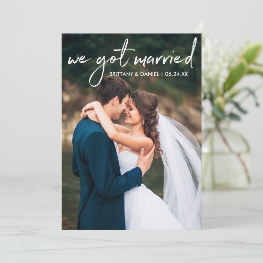 Handgeschreven scriptfoto We Got Married Kaart (Staand voorkant)
