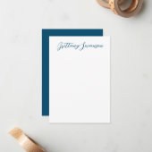 Handgeschreven stijlnaam in blauw en wit notitiekaartje (Voorkant / Achterkant in situ)