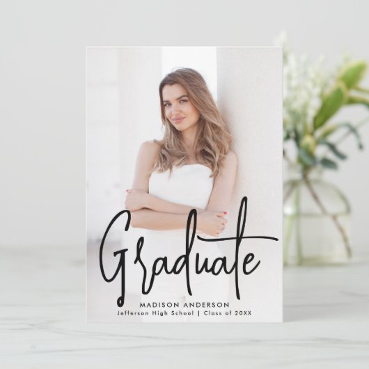 Handgeschreven Zwart Script 2 Foto Afstuderen Aankondiging (Staand voorkant)