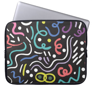 Handgetekend penseelpatroon, zigzaglijnen. laptop sleeve