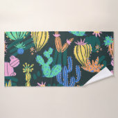 Handgetekende cactus: Scandinavisch naadloos. Badhanddoek (Badhanddoek)