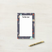 Handgetekende Evergreen Pine Trees in sneeuw om li Post-it® Notes (Op bureau)