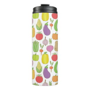 Handgetekende groenten,  doodle achtergrond. thermosbeker