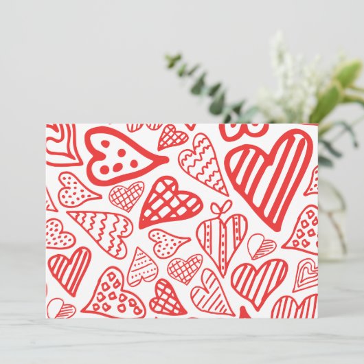 Handgetekende Hearts Design | Grappig en romantisc Feestdagenkaart (Staand voorkant)