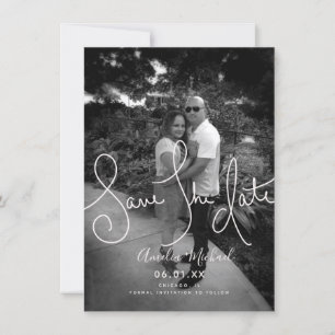Handgetekende script Save the Date Zwart Wit Foto Kaart