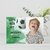 Handgetekende Voetbal verjaardagsuitnodiging Kaart (Staand voorkant)