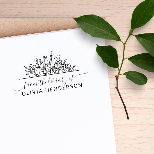 Handgetekende wilde bloemen uit de bibliotheek van rubberstempel