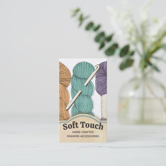 Handgetrokken twistgaren hank skein crochet haakha visitekaartje (Staand voorkant)
