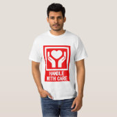 HANDLE_MET_CARE T-SHIRT (Voorkant volledig)