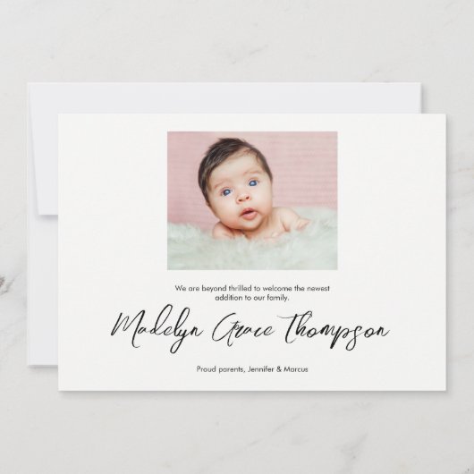Handlettered Script Baby Girl Naam Foto Geboorte Aankondiging (Achterkant)