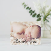 Handlettering Modern Script baby Naam Foto Aankondigingskaart (Staand voorkant)