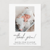 Handlettering Script Dank u Baby Foto Geboorte Aankondigingskaart (Voorkant)
