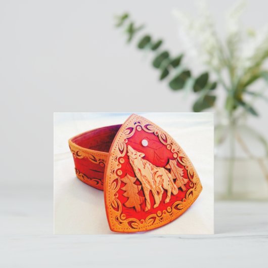 Handmade Birch Wood Jewelry Box met Howling Wolf Briefkaart (Staand voorkant)