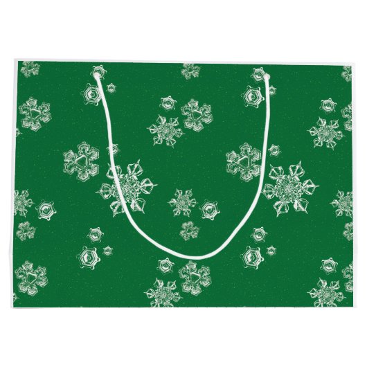 Handmade Snowflake Flurries - Bright Green & White Groot Cadeauzakje (Achterkant)