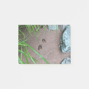 Handmatige afdrukken van voetafdruk in wildlife Po Post-it® Notes