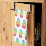 Hands Hamsa harst palm regenboogpatroon Theedoek<br><div class="desc">Decoreer je keuken met deze handdoek. Het maakt een geweldig huishouden of bruiloft cadeau! Kijk mijn winkel ook naar de tegenovergestelde hand. U kunt het aanpassen en tekst ook toevoegen. Bekijk mijn winkel voor veel meer kleuren en patronen!</div>