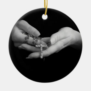 Hands Holding Rosary Keramisch Ornament