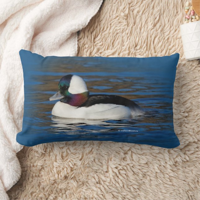Handsome Bufflehead Duck bij Winter Pond Kussen (Deken)