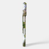 Handsome Curly Horned Ram Lounging in Bluebells Case-Mate iPhone Case (Achterkant / Rechts)