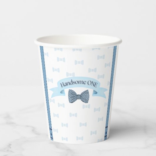 Handsome One Baby Boy First Birthday Cups Papieren Bekers (Achterkant)