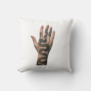 handtatoeage kussen