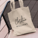 Handtekening Monogram Minimaal Handgeschreven Scri Tote Bag<br><div class="desc">Stijlvol modern design met een modern minimalistisch typografie in combinatie met een schreefloos lettertype in minimaal zwart. Maak het van jou door je eigen monogramnaam toe te voegen aan creëer een ontwerp dat net zo uniek is als jij. Met de gebruiksvriendelijke sjabloon kunt u de tas aanpassen met uw persoonlijke...</div>