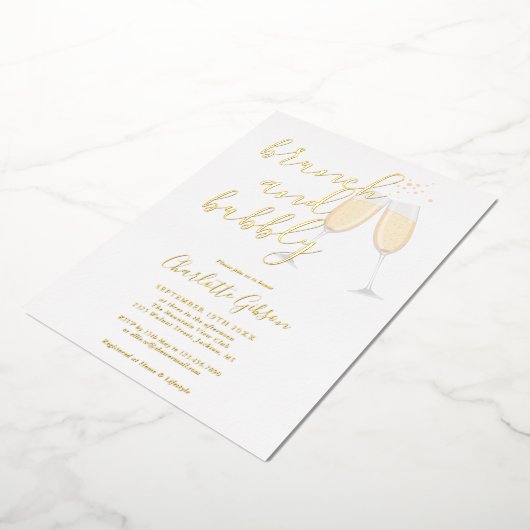 Handtekening Script Brunch Bubbly Vrijgezellenfees Folie Uitnodiging (Gedraaid)