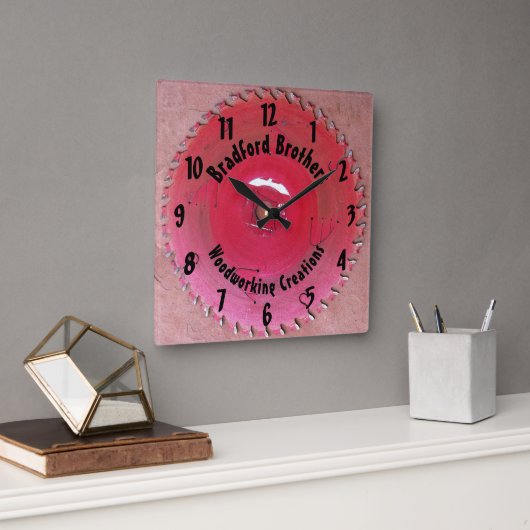 Handyman Woodworking Red Saw Blade - Aangepaste na Vierkante Klok (Kantoor)