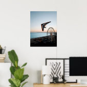 Hang Glider Soaring Over Coastal Ferris Wheel  Poster (Thuiskantoor)