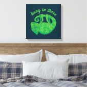 Hang in daar Magische Chameleon Canvas Afdruk (Insitu (Slaapkamer))