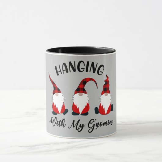 Hangen met mijn gnomen mok (Midden)