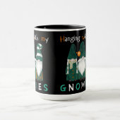 Hangen met mijn gnomen mok (Midden)