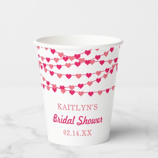 Hangende Hartjes Bruiloft Feest Papieren Bekers (Voorkant)