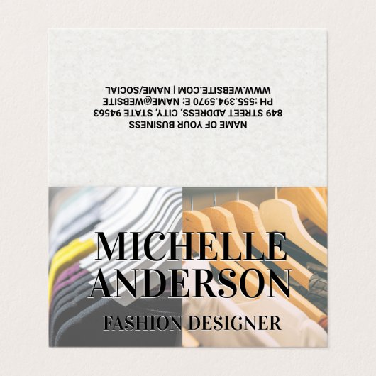 Hangende kleding | Garderobeontwerp Visitekaartje (Buitenkant ongevouwen)