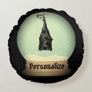 Hangende vleermuis wereldbol zwart  gotische herfs rond kussen