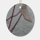 hangende voet klimmende lijsten voetspeelzand keramisch ornament (Links)