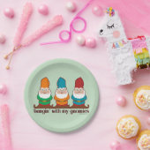 Hangin met mijn gnomen papieren bordje (Feest)