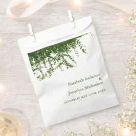 Hanging Ivy Greenery Wedding Bedankzakje