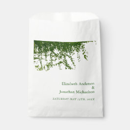 Hanging Ivy Greenery Wedding Bedankzakje