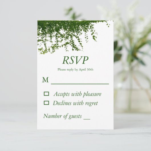 Hanging Ivy Greenery Wedding RSVP Kaartje (Staand voorkant)