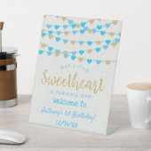 Hanging Love Hearts Sweeat Birthday Welkom Reclamebord Met Voetstuk (Insitu)