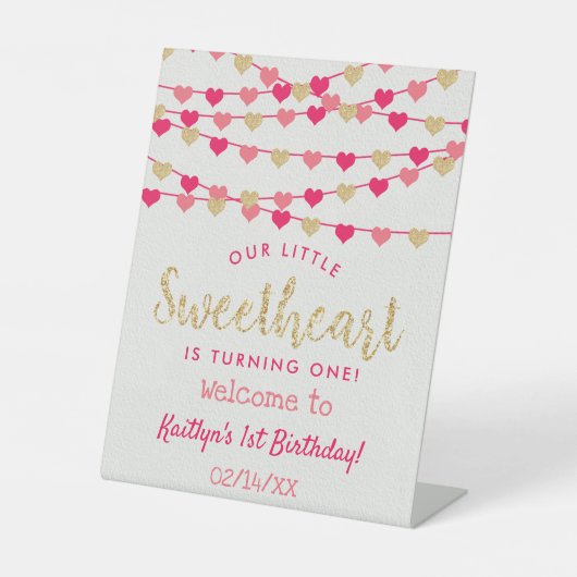 Hanging Love Hearts Sweeat Birthday Welkom Reclamebord Met Voetstuk (Voorkant)