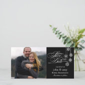 Hanging Snowflakes Save The Date Kaart - Zwart (Staand voorkant)