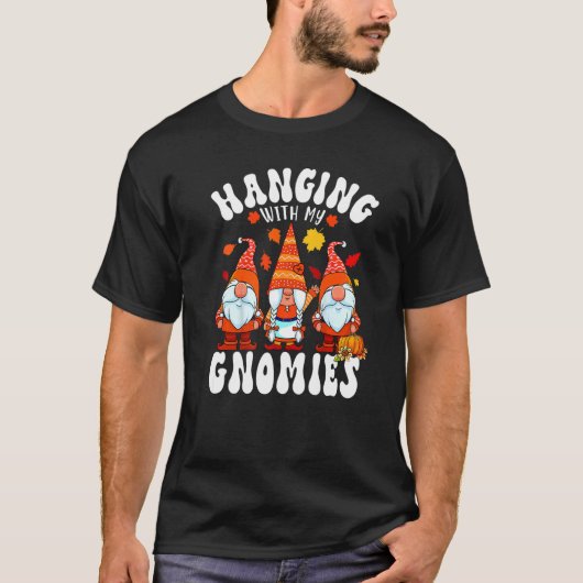 Hanging with my gnomies Thanksgiving pajamas gnome T-shirt (Voorkant)
