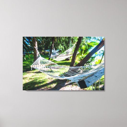 Hangmat op het strand, Fiji Canvas Afdruk (Voorkant)