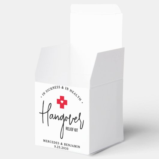 Hangover Relief Kit Personalized Wedding Square Bedankdoosjes (Geopend)