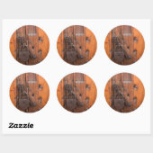 Hangslot op houten deur ronde sticker (Vel)