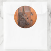 Hangslot op houten deur ronde sticker (Tas)