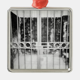 Hanoi Vietnam, Hanoi Hilton gevangeniscel Detail Metalen Ornament